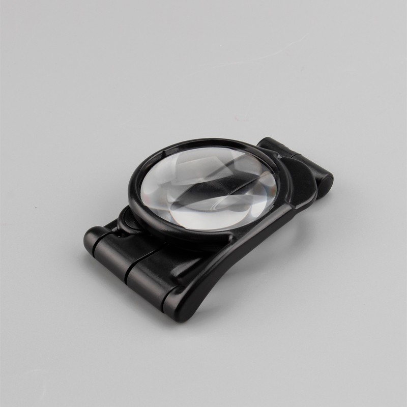  multifunction compact folding magnifier  8x